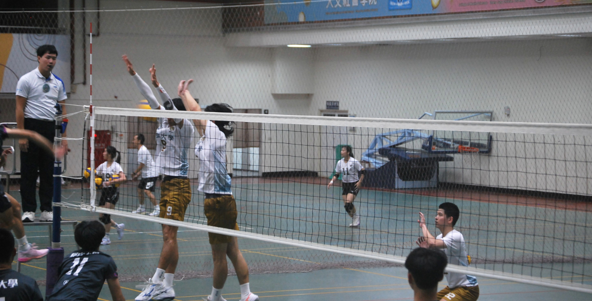 臺大展現優異攔網實力。攝/吳妤宸