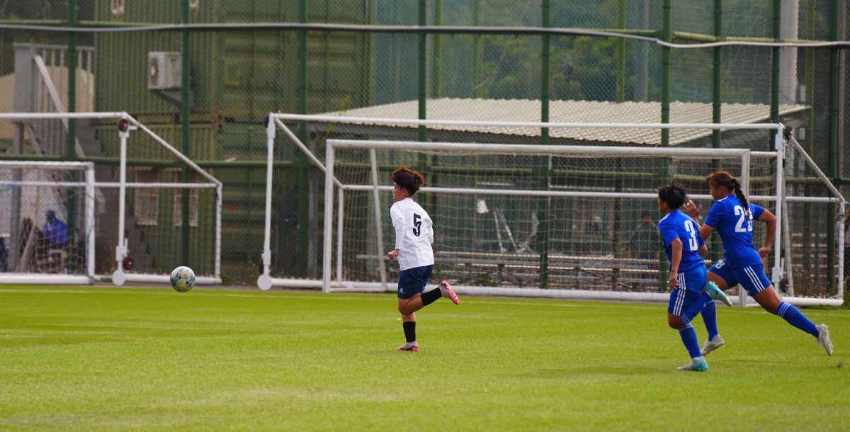 醒吾李君梅上半場多次突破防線並率先為球隊破門。攝/施浚璿