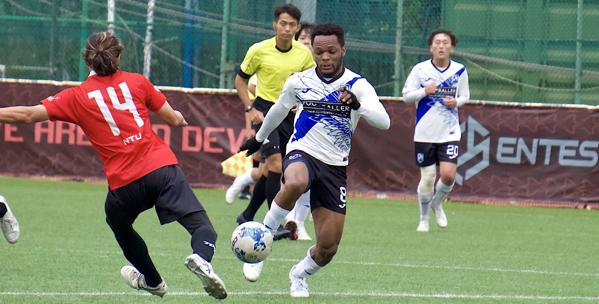 中興在延長賽中多次射門,可惜未能入網。攝/孫千筑