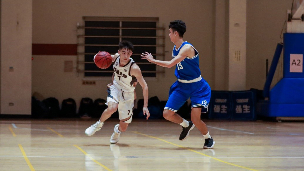 江尚謙在亞洲大學、夢想家青年隊球技增長良多，未來將要投入職籃選秀。