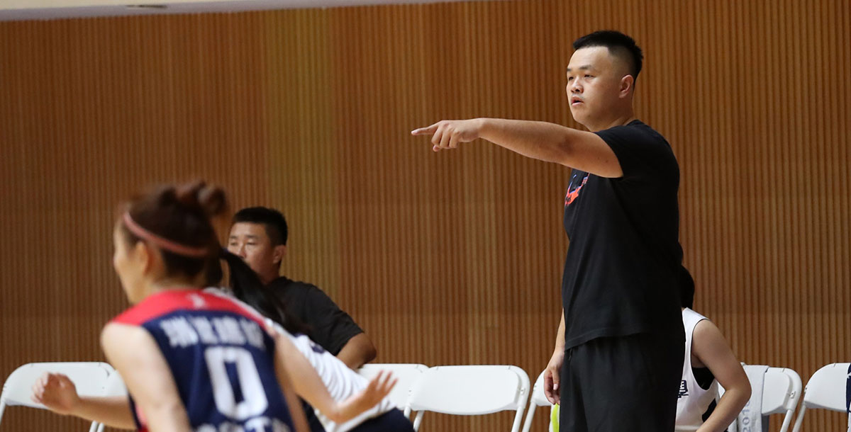 義守教練「S哥」謝宗宸率隊首晉全國八強決賽。