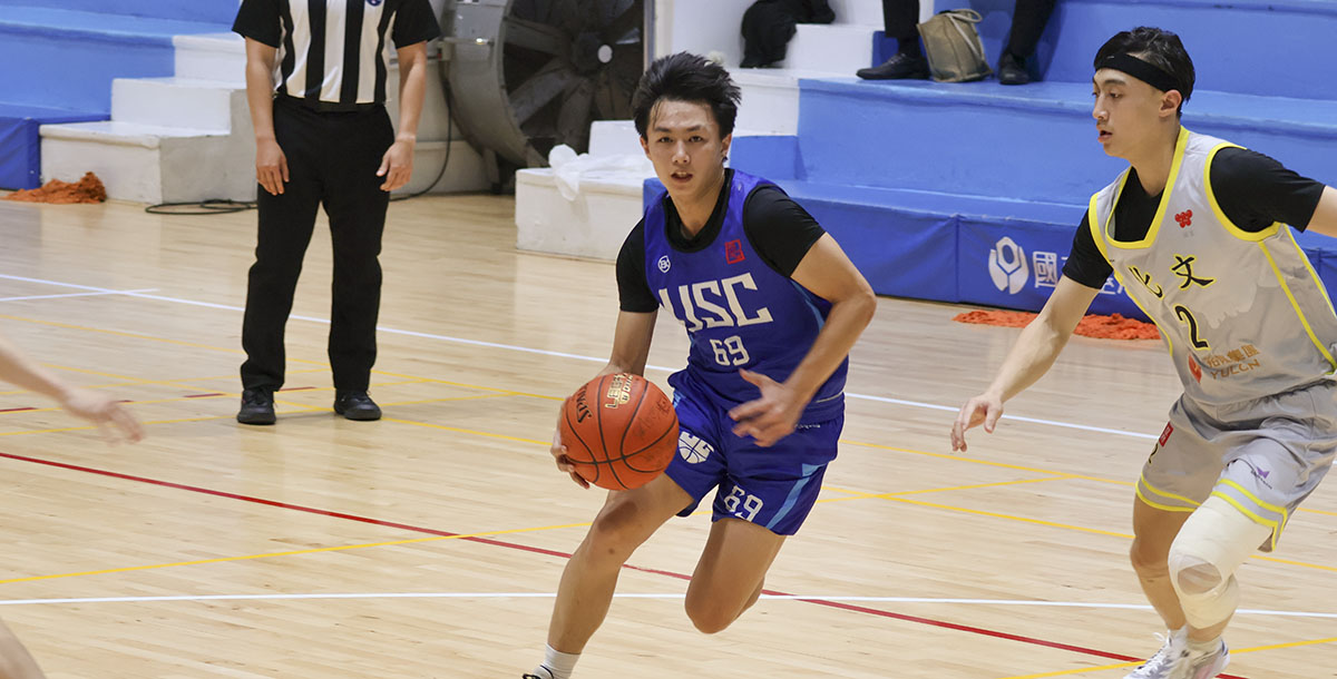 實踐試圖製造得分機會。攝/蔡書庭