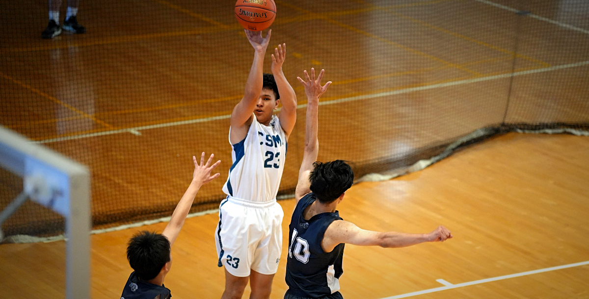 中山醫隊長余璽恩攻下全隊最高22分。攝/施浚璿