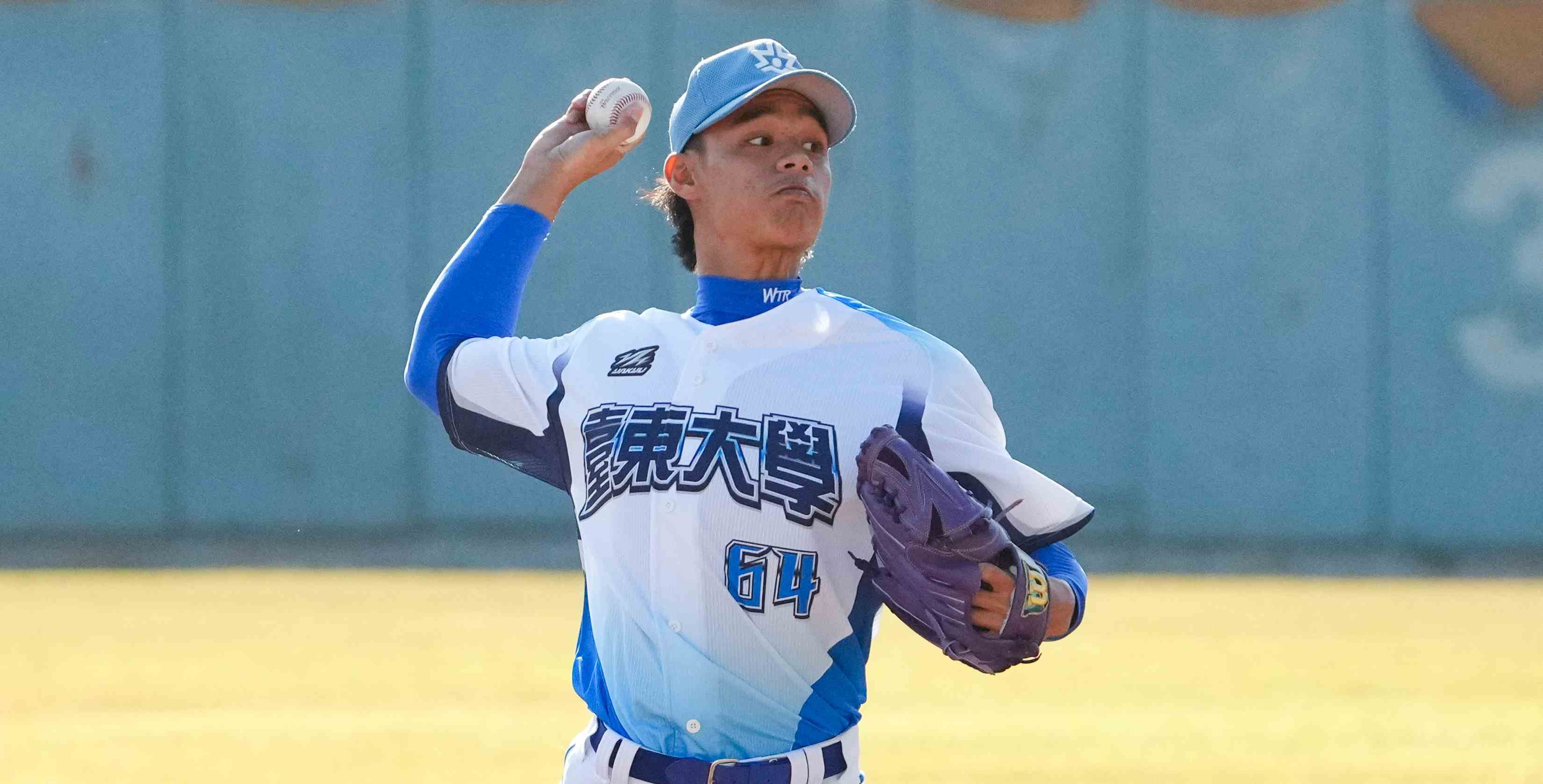 臺東大學陽邯杰中繼4局送5K奪勝投。攝/大會