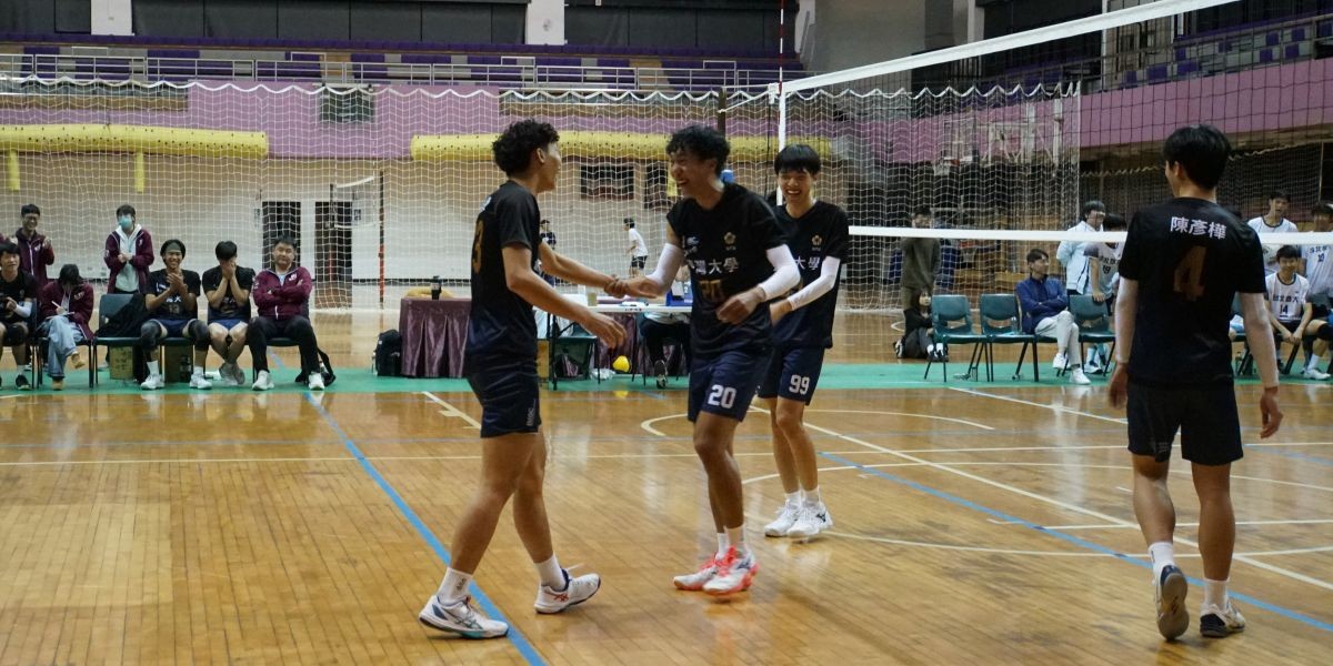 臺大胡鈞捷、郭宗霖連線後激動之情溢於言表。攝/廖芸萱