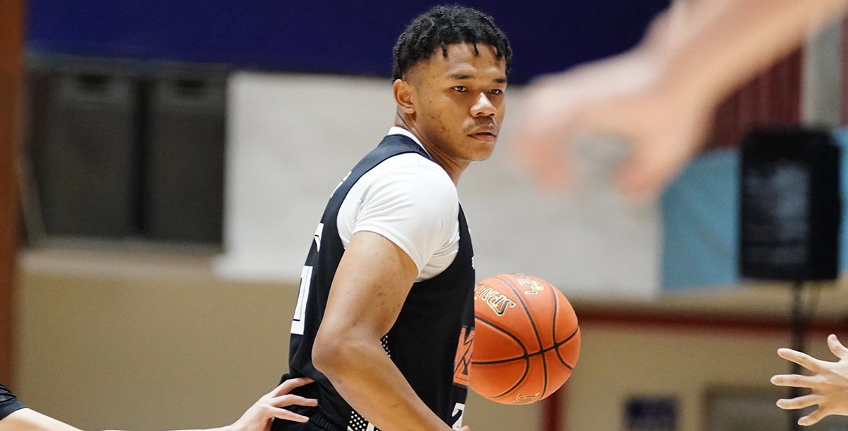 國立體大歐士綸10分10籃板。攝/大專體總