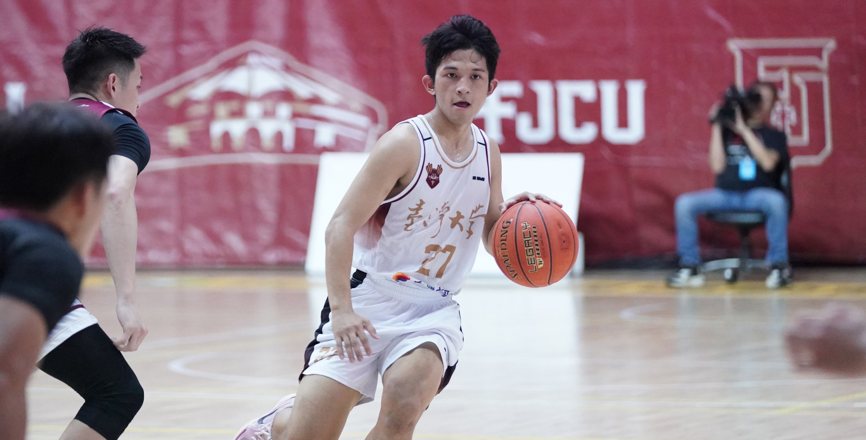 臺灣大學葛浩宇10分6籃板4助攻。攝/大專體總