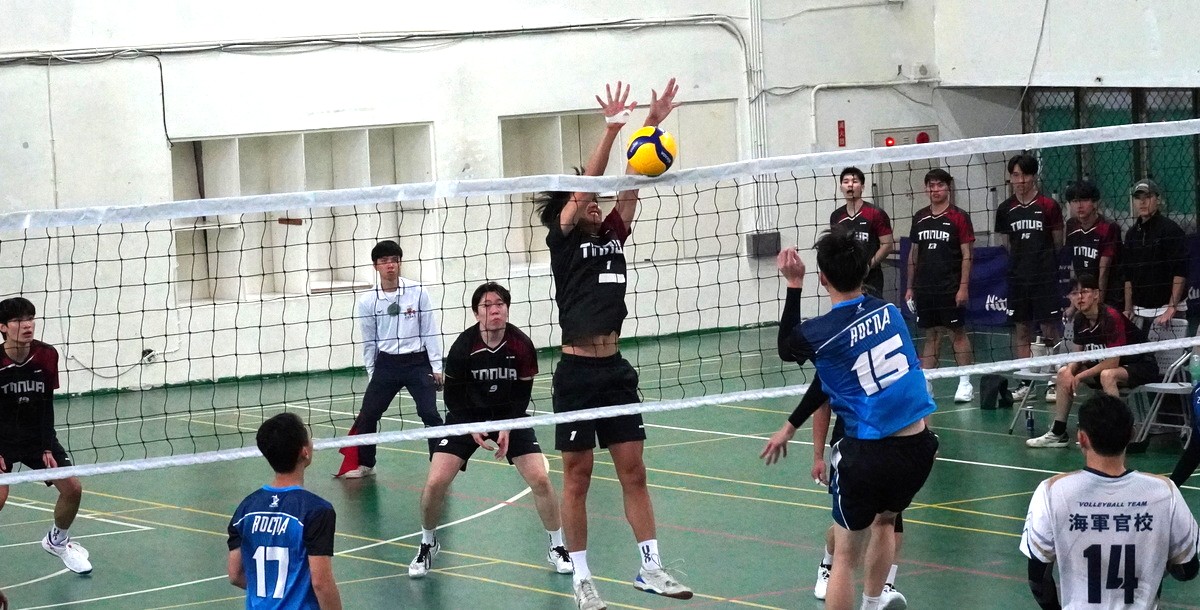 臺南藝大隊長文碩言關鍵攔網仍無力反超。攝／葉怡昕