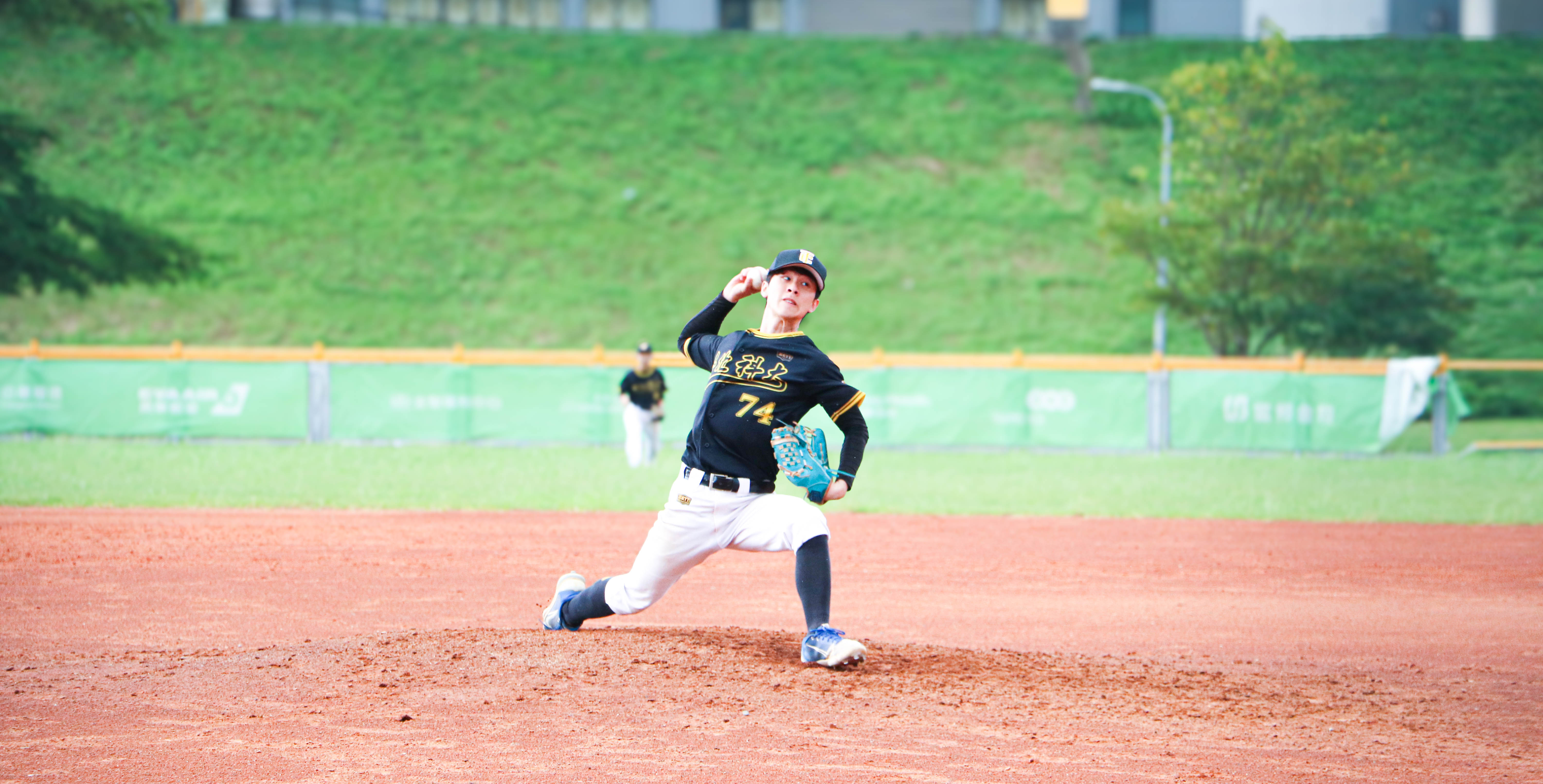 北科先發投手林佑諭主投2局無失分，成功掌握比賽節奏。攝/許靜玟