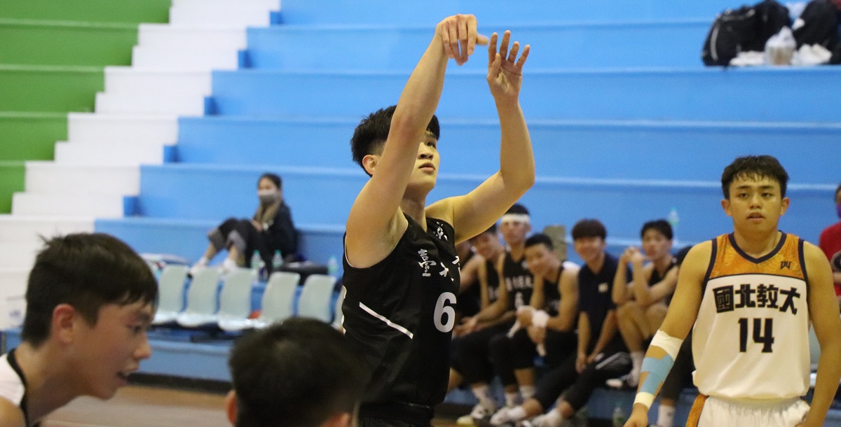 終場北商得分近百輕取國北教。攝/徐柏勳