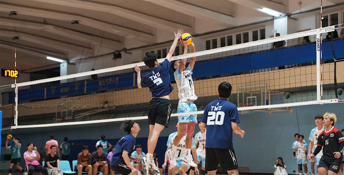 勤益隊長林暐聖精準舉球組織進攻。攝/楊鈞茹