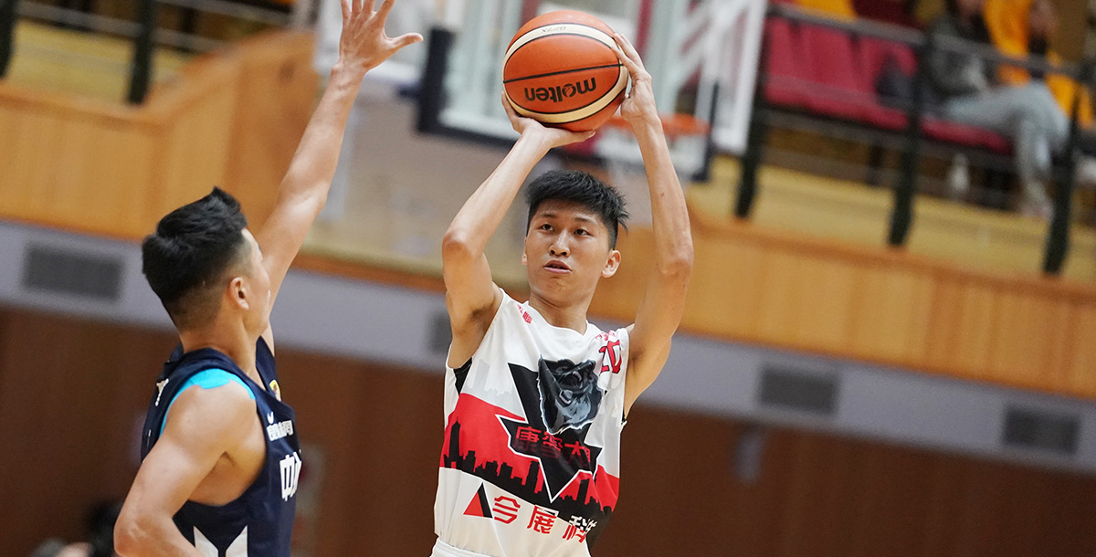 張舜丞獲19分、6籃板。攝/大專體總