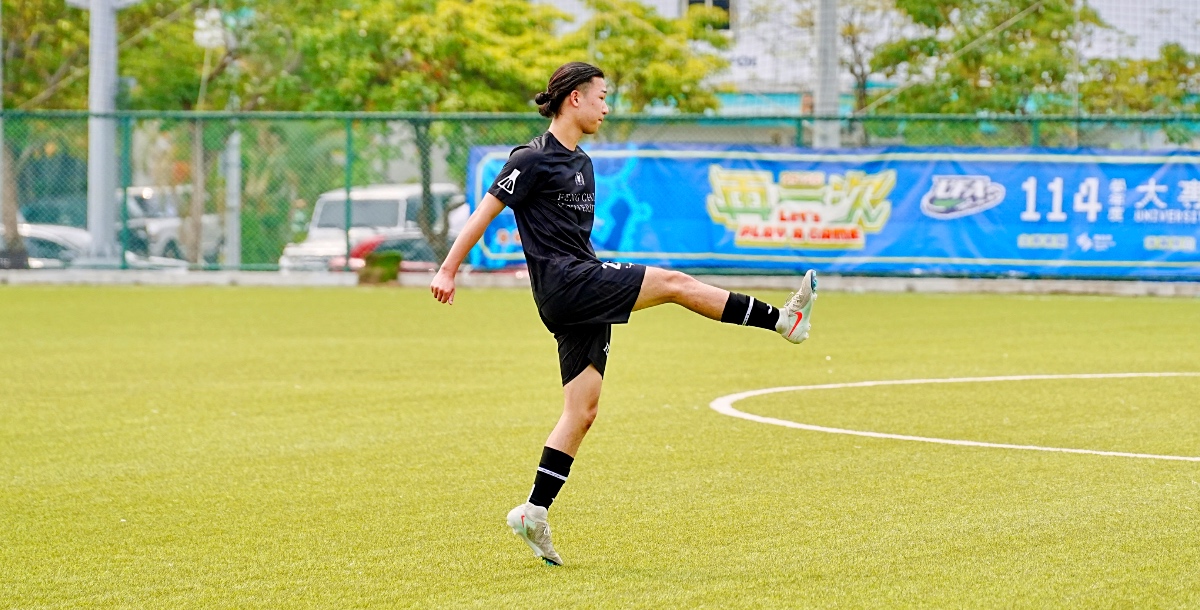 (內文圖)逢甲白戶元也下半場連續進球展現韌性。攝／施浚璿