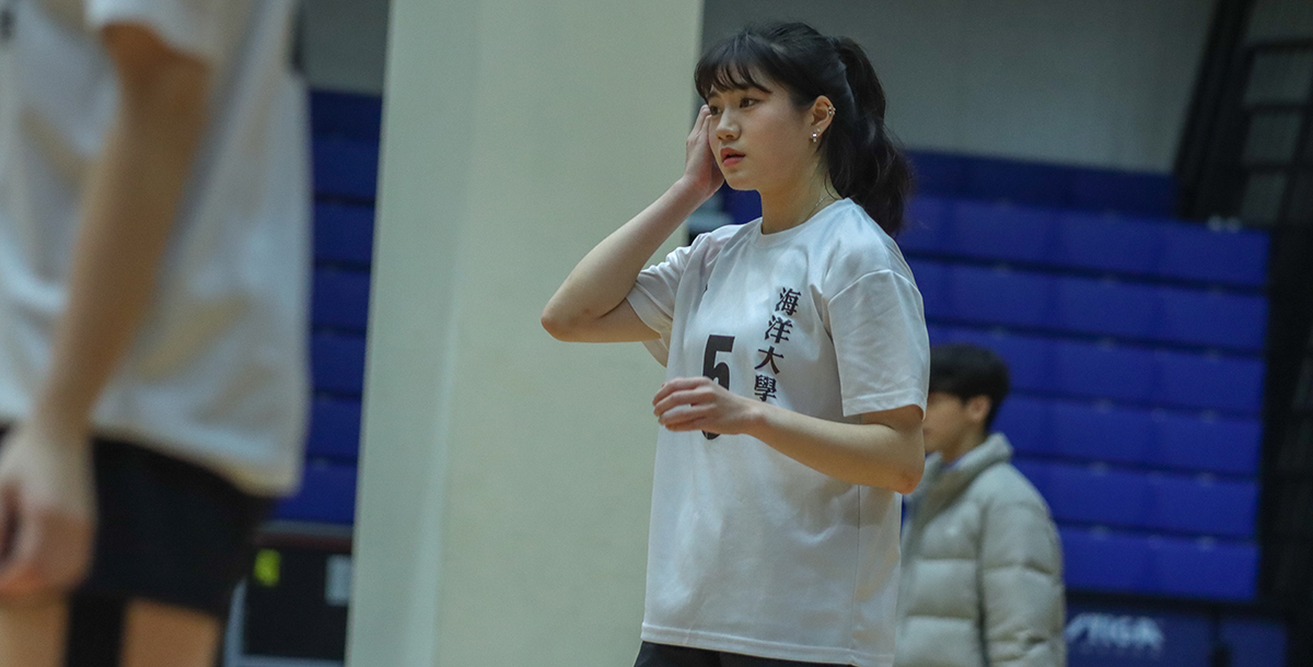 海大翁維廷不畏轉型挑戰，在攻防兩端展現穩定度。攝/陶智翔