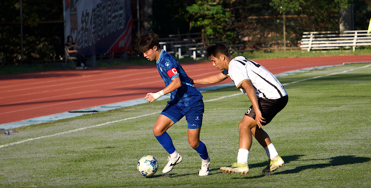 臺體大許博傑掌握節奏，引領球隊發動攻勢。攝/孫千筑