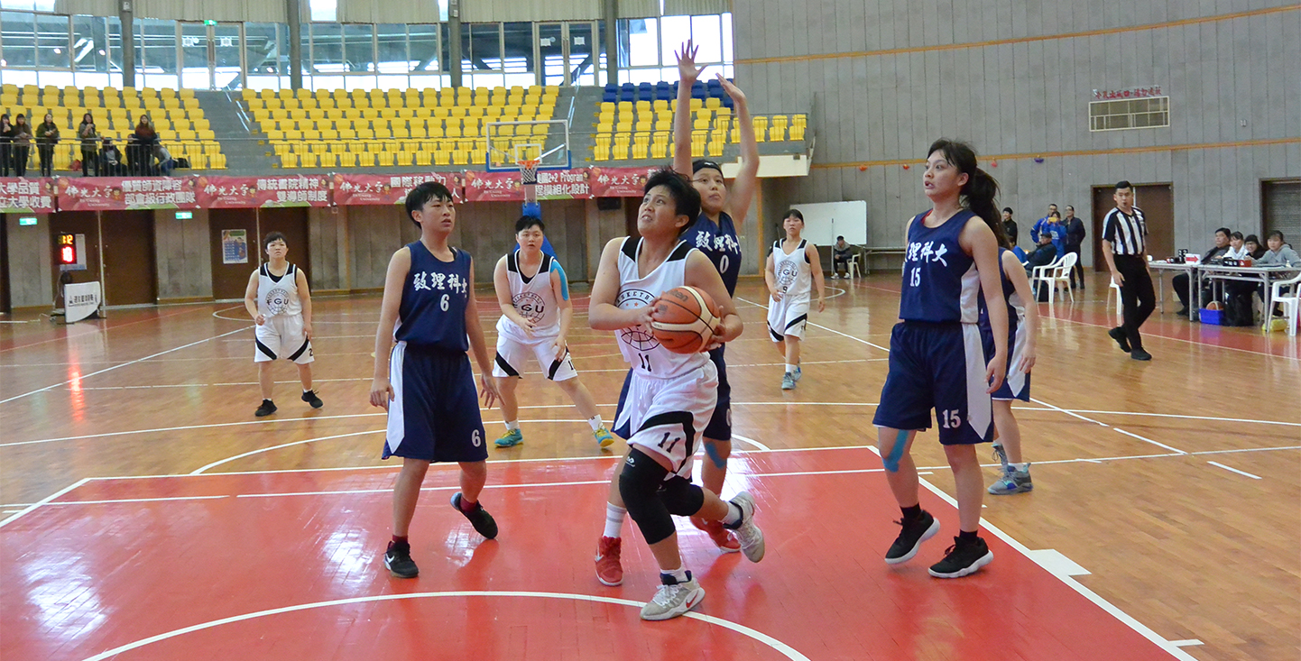 續預賽不敗金身 佛光首戰旗開得勝。攝/許喬茵