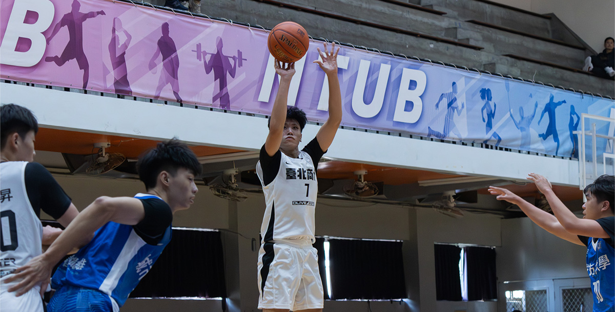 北商何建廷多次製造二波進攻機會，攻下全場最高21分。攝/周依柔