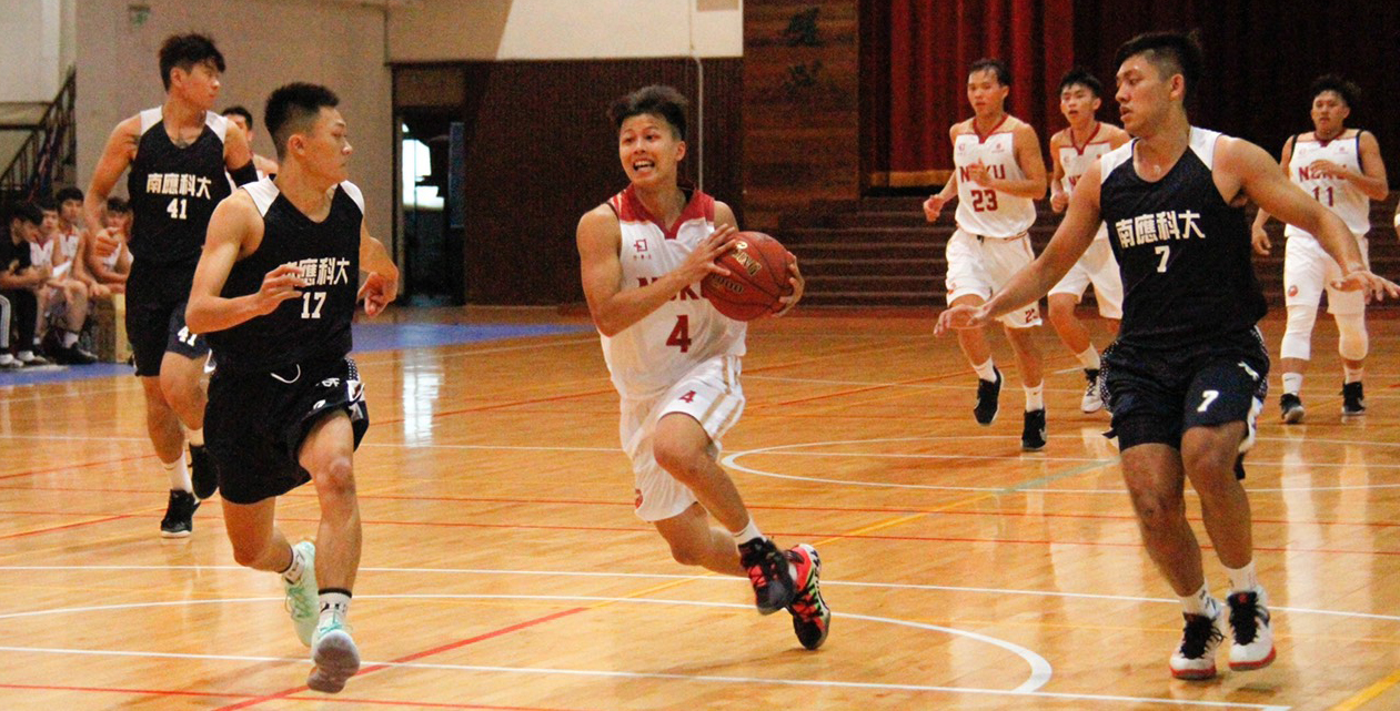 成大張師碩勇闖南應禁區,帶領成大笑納二連勝。攝/陳怡修