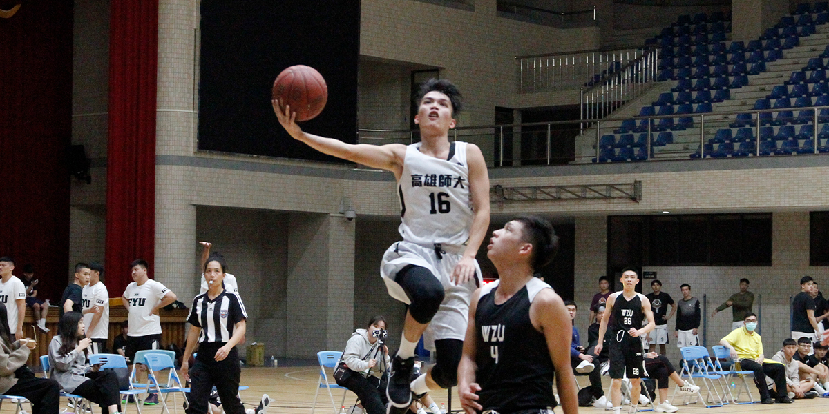 高師鄭李惟駿外線多點開花,助隊奪勝。攝/陳怡修