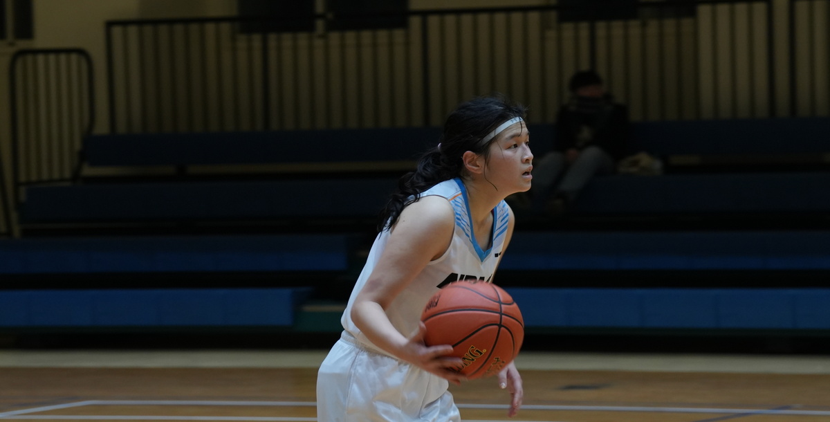 國防醫隊長蔡采秀帶領球隊拿下預賽二連勝。攝/李孟璇