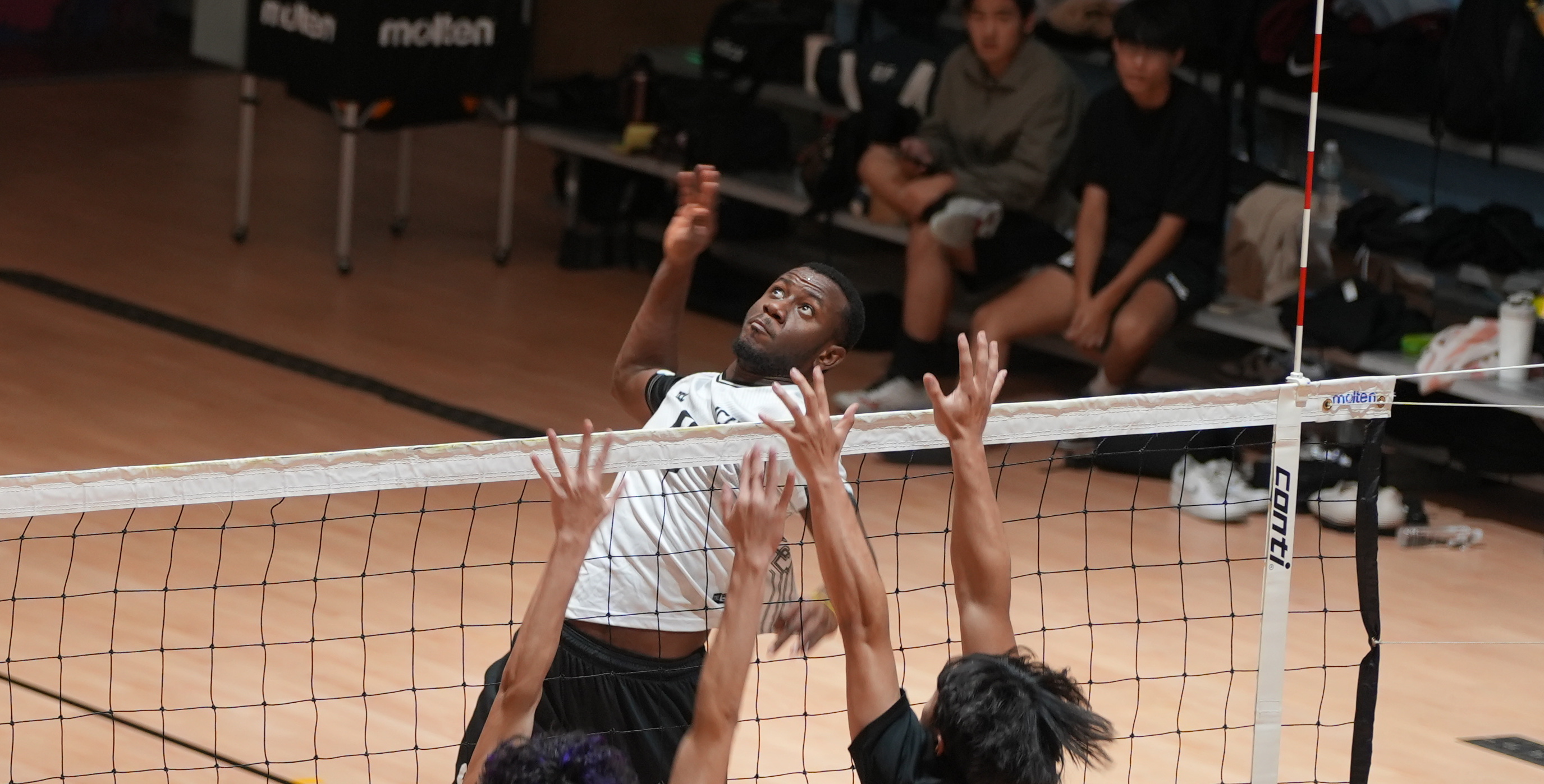 銘傳Eugen Leo Benguche（尤金）強勢得分。攝/楊鈞茹