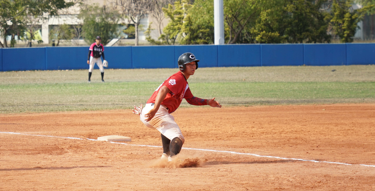 成功大學郭泓礽本場幫助球隊跑回兩分。攝/林昱丞
