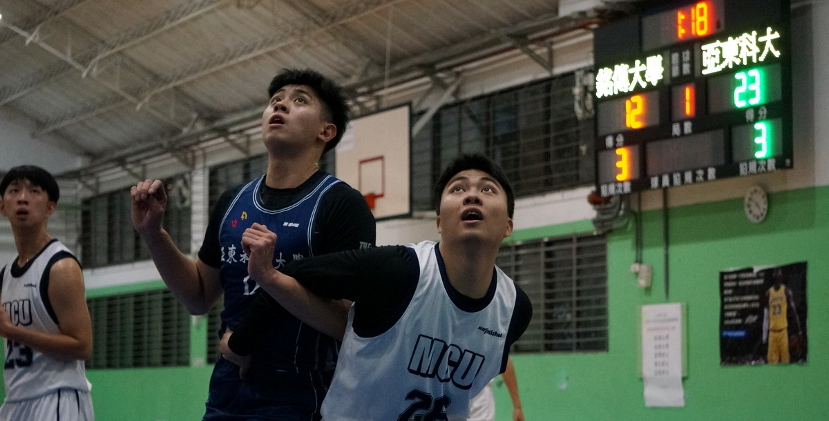 石承儒(藍)攻守俱佳攻下全場次高21分。攝/陳致昕