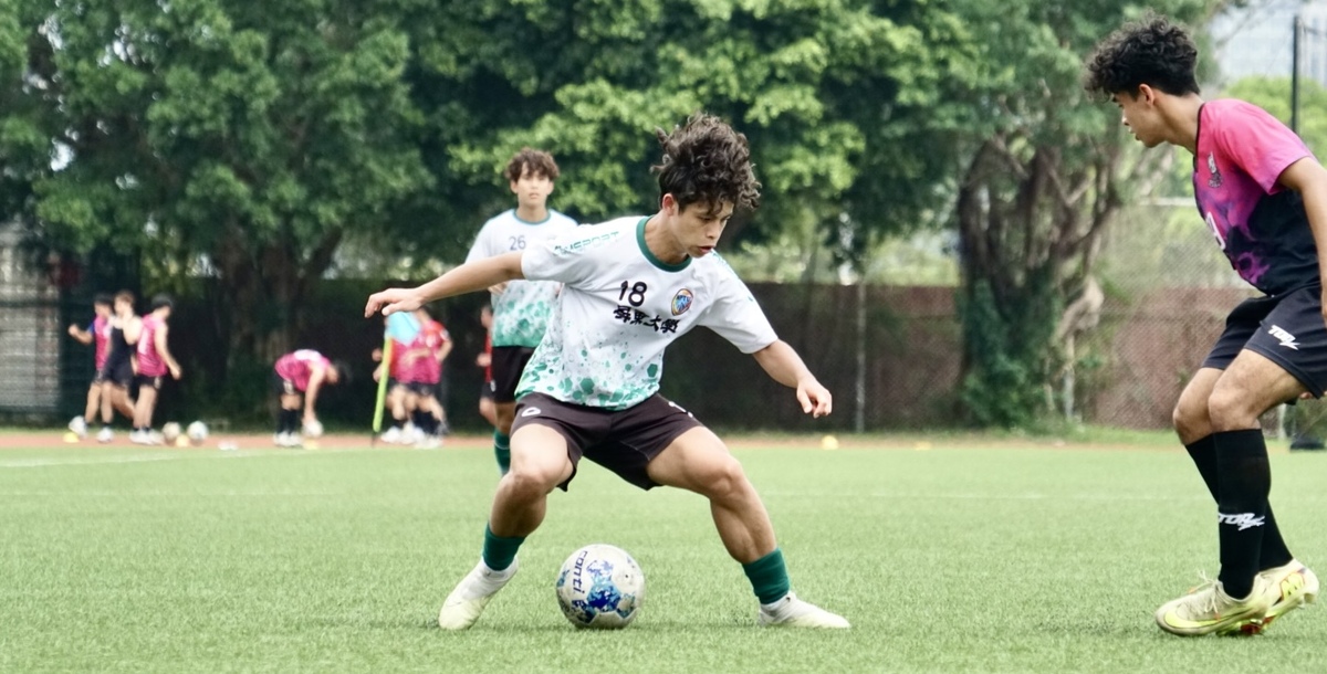 屏大詹子霆今日攻下球隊關鍵第三分。攝/蔡佑涵