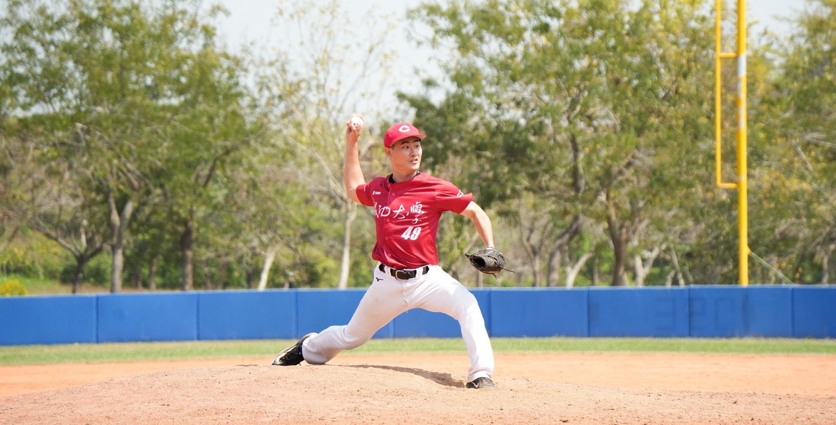 成大張靖威後援四局無失分。攝/李昀潔