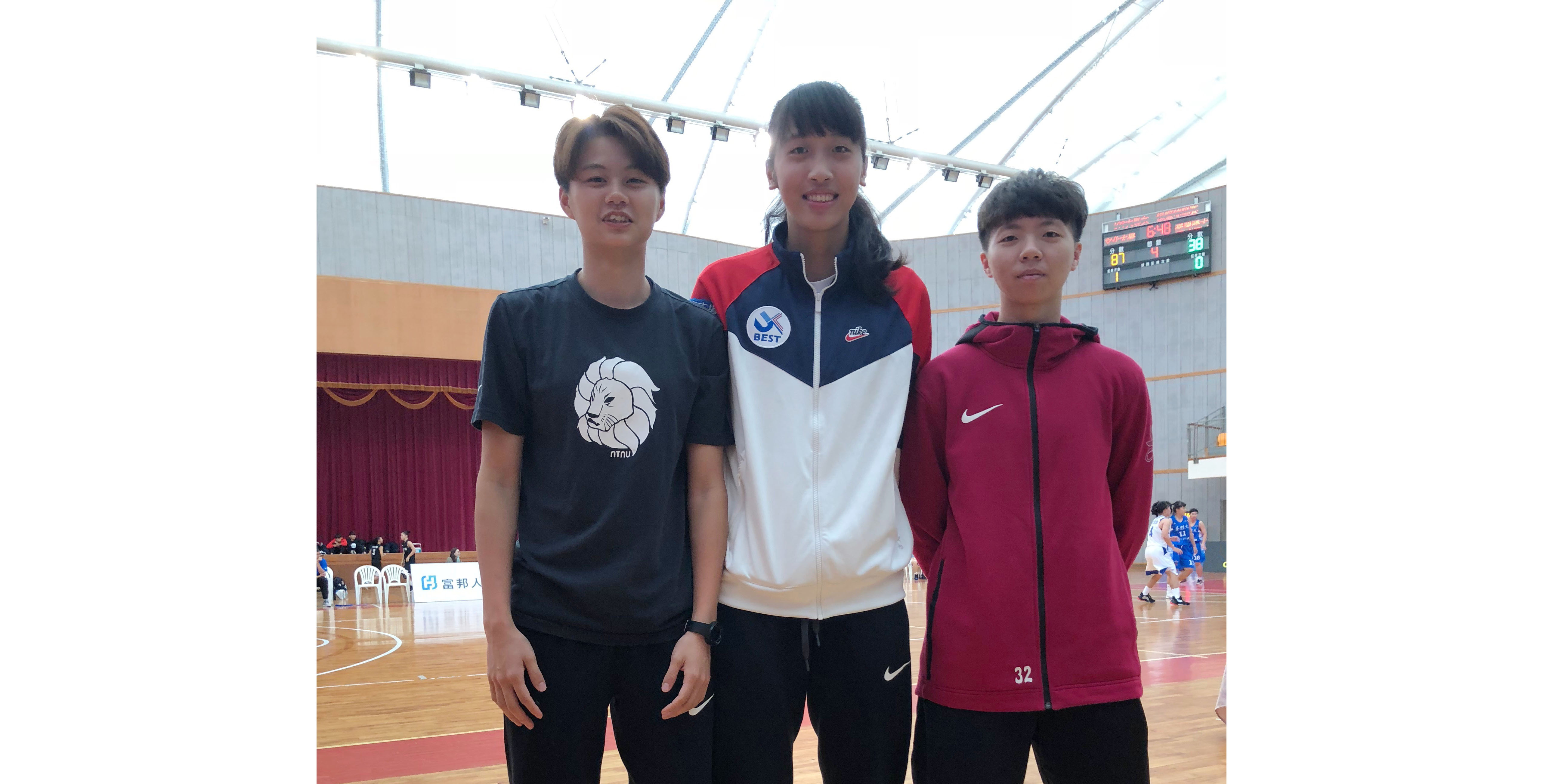 林釵絹(左起)、林庭鈺、楊婉琳,UBA女籃的「馬公之光」。