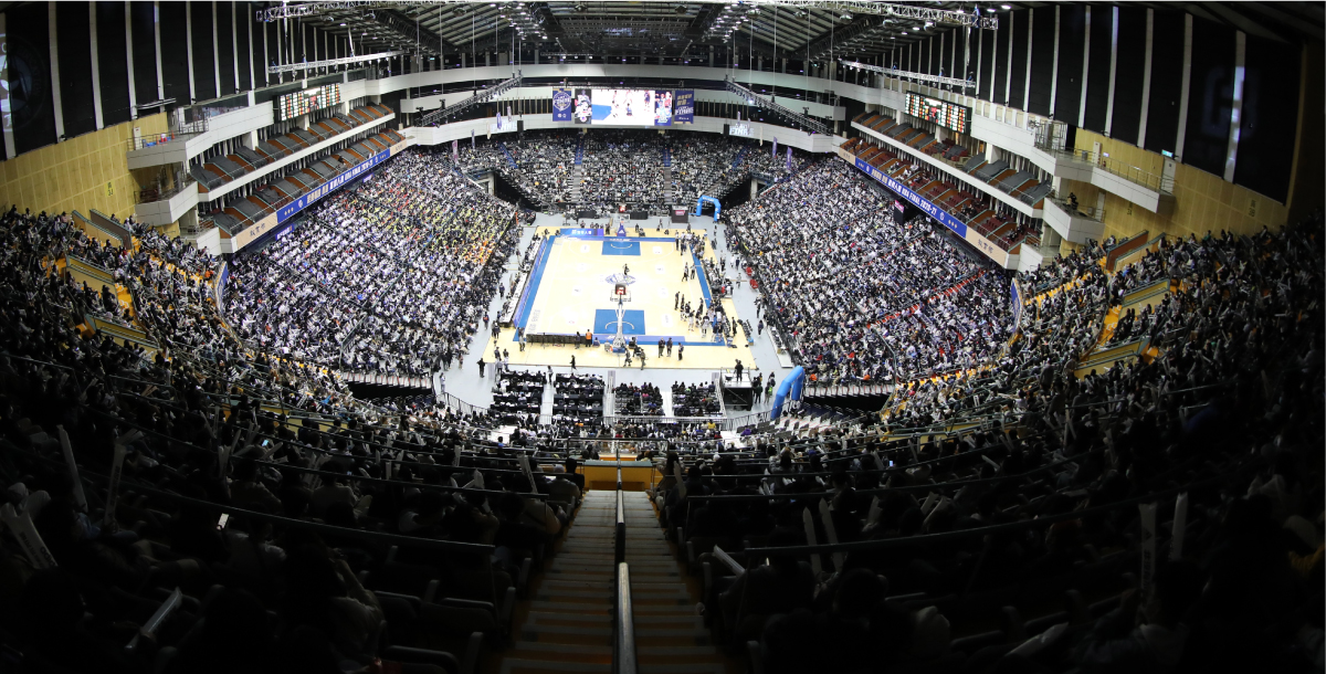 109學年度UBA公開一級決賽在臺北小巨蛋舉行，吸引超過萬名球迷進場觀賽。攝/曾泓睿