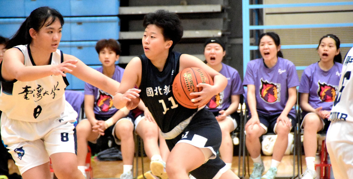 國北教大游鈞甯強勢切入突破防線。攝/藍毓靜