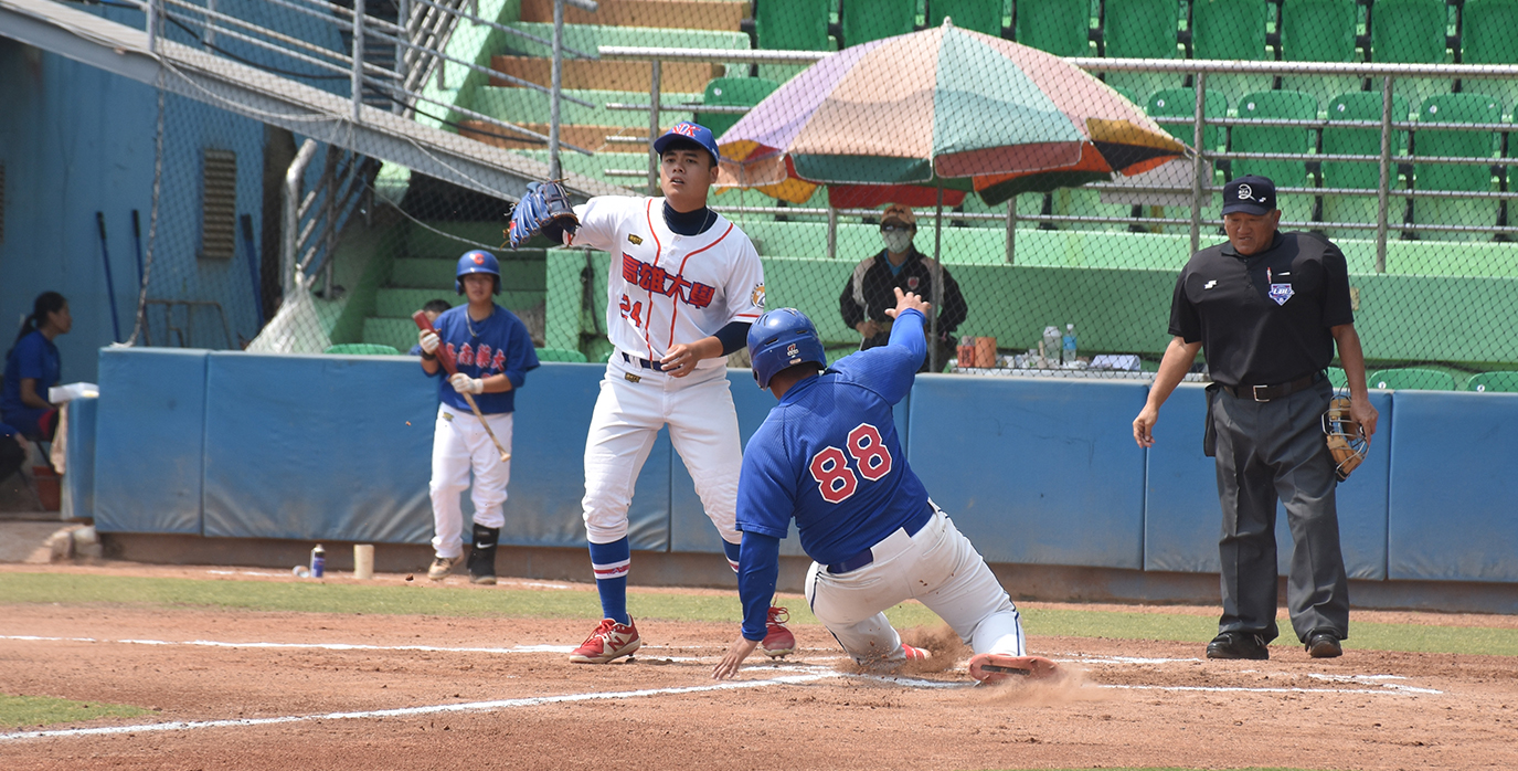 嘉藥首局攻下五分，奠下勝基。(攝/張力元)