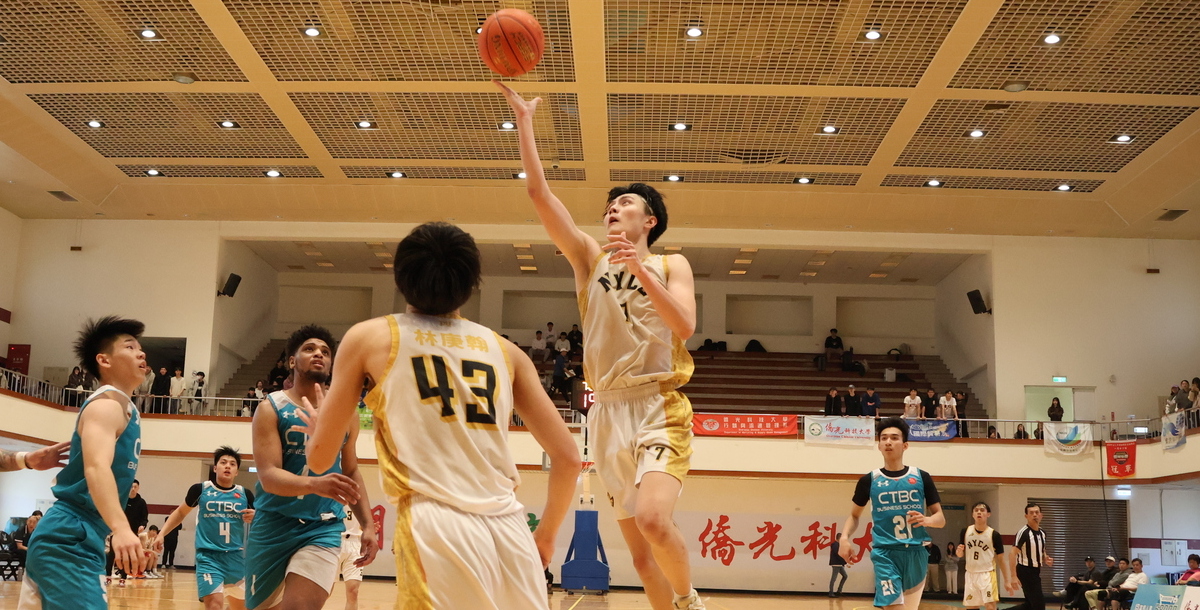 陽明交大周瑞安貢獻26分，帶有4顆三分球。攝/陳冠頡