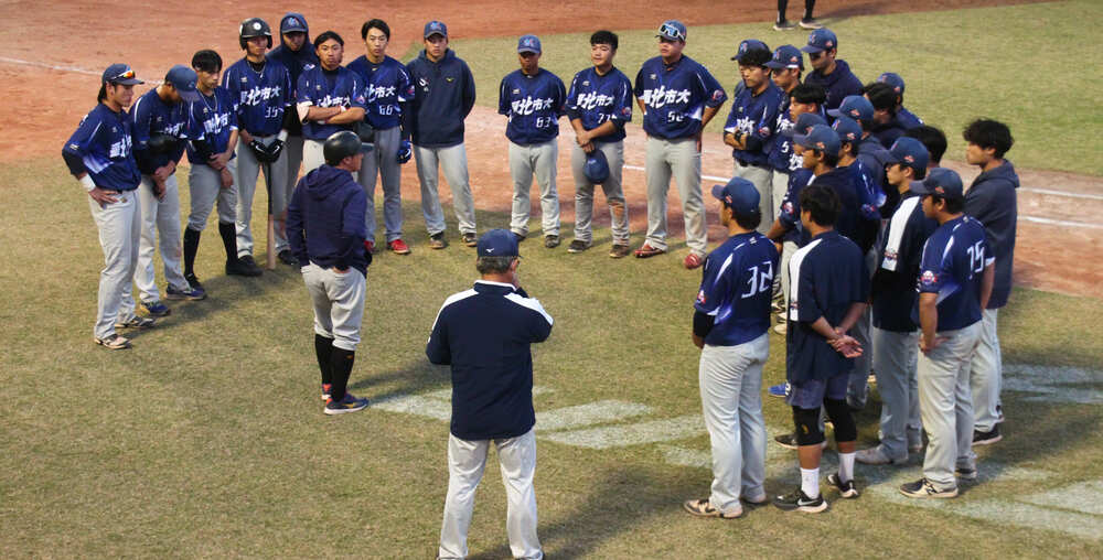 北市大複賽戰績5勝2敗,今日雖輸球但仍晉級決賽。攝/施浚璿