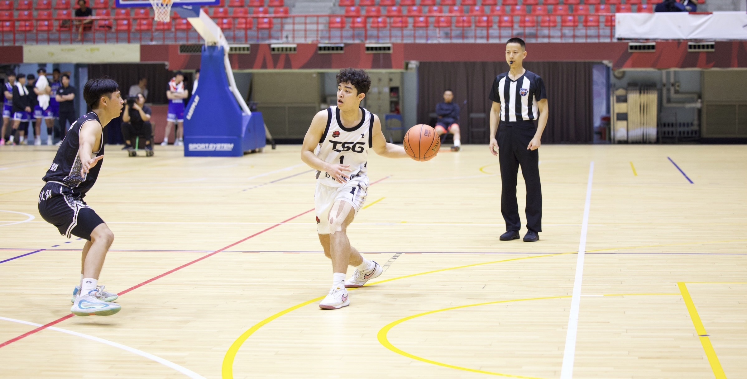 台鋼科大巴熠（背號1號）本場攻下18分。攝/江敏慈