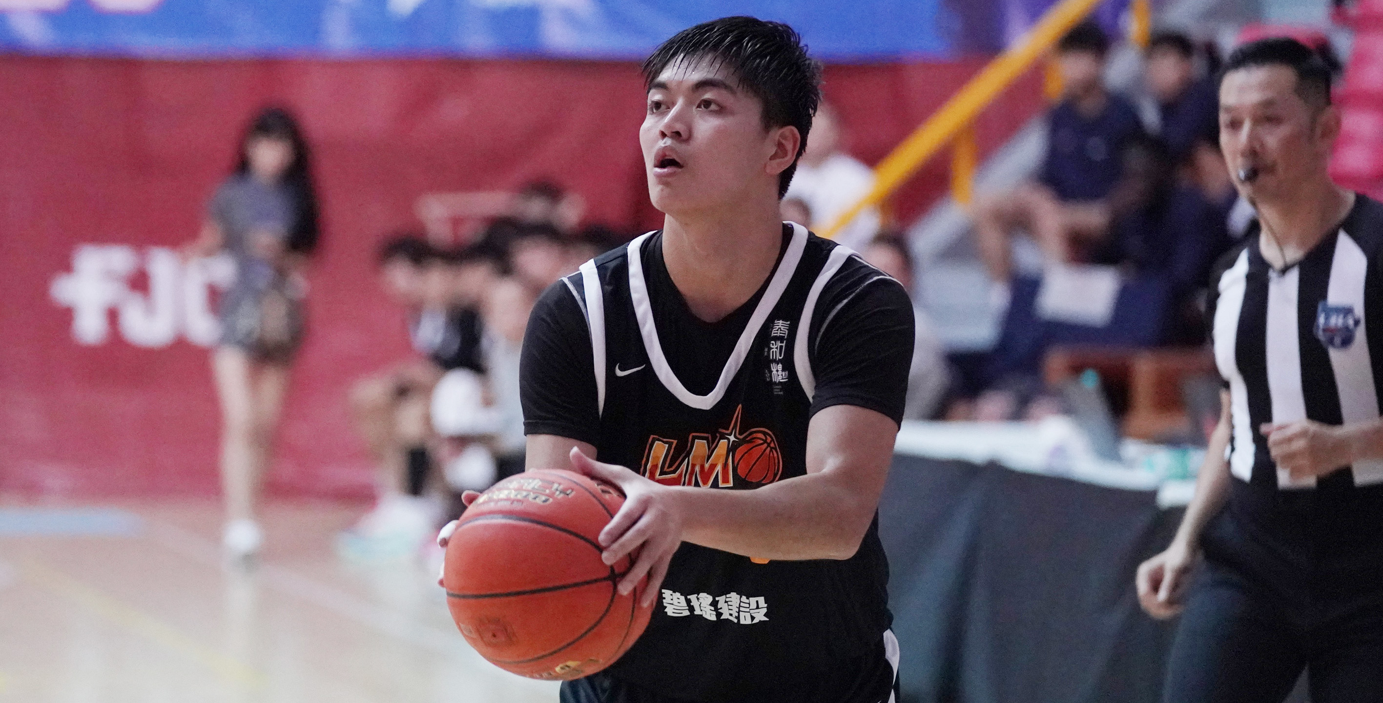 黎明學院潘立甲攻下全隊最高15分，皆為外線出手。攝/大專體總